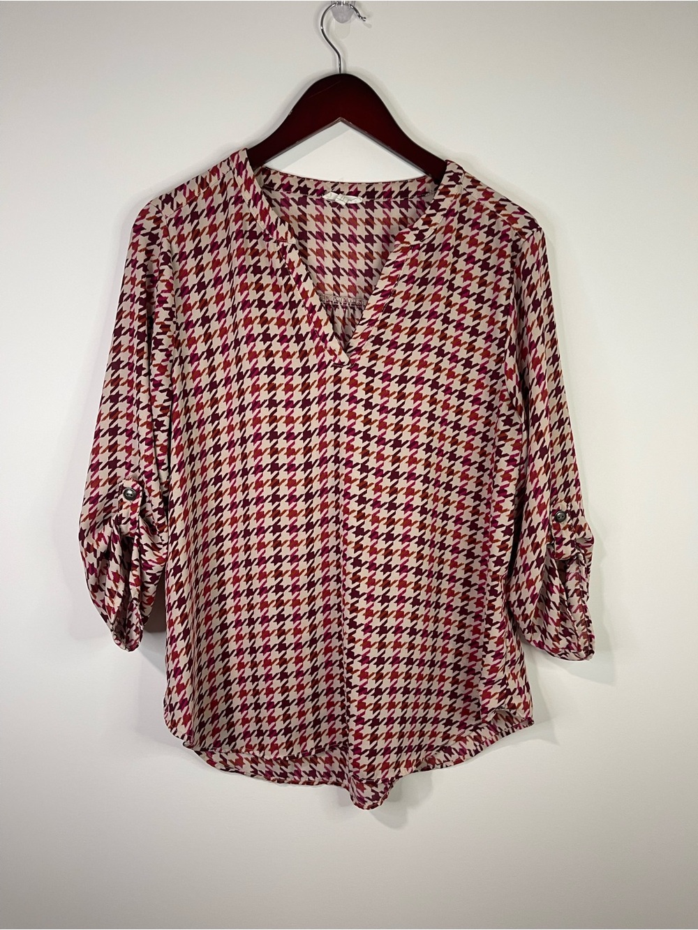 Maurices Burgundy and Cream Houndstooth V-Neck Blouse